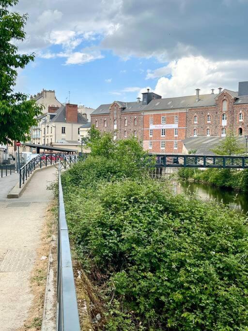 Apartamento Rennes De Coeur - T3 Au Calme En Bord De Vilaine Exterior foto